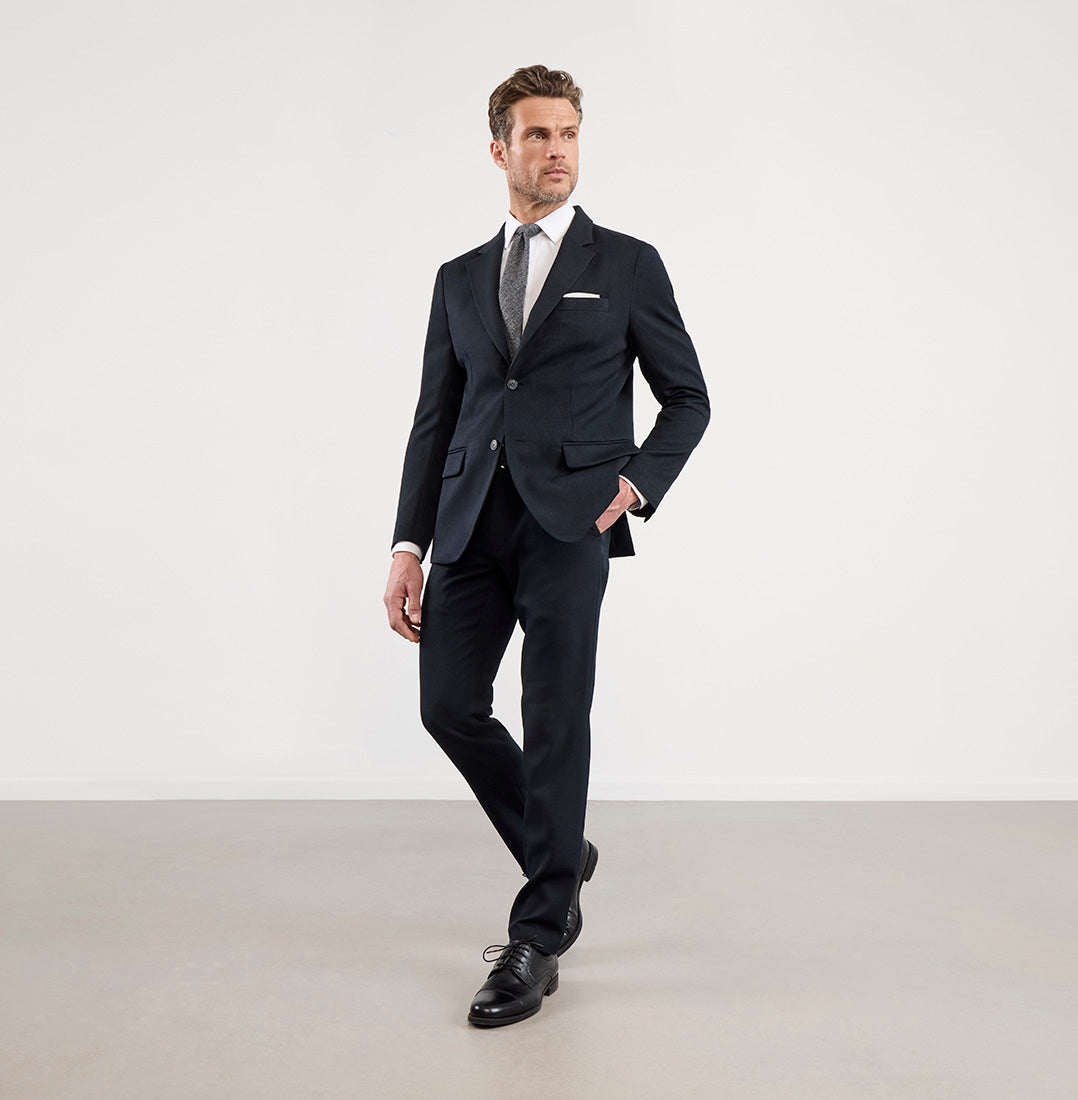 Gramercy 2.0 suit Asphalt Black