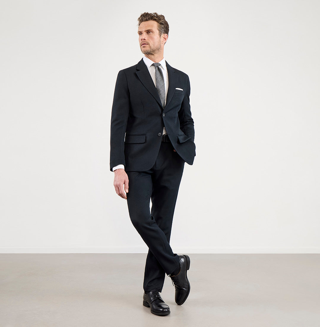 Gramercy 2.0 Suit in Asphalt Black