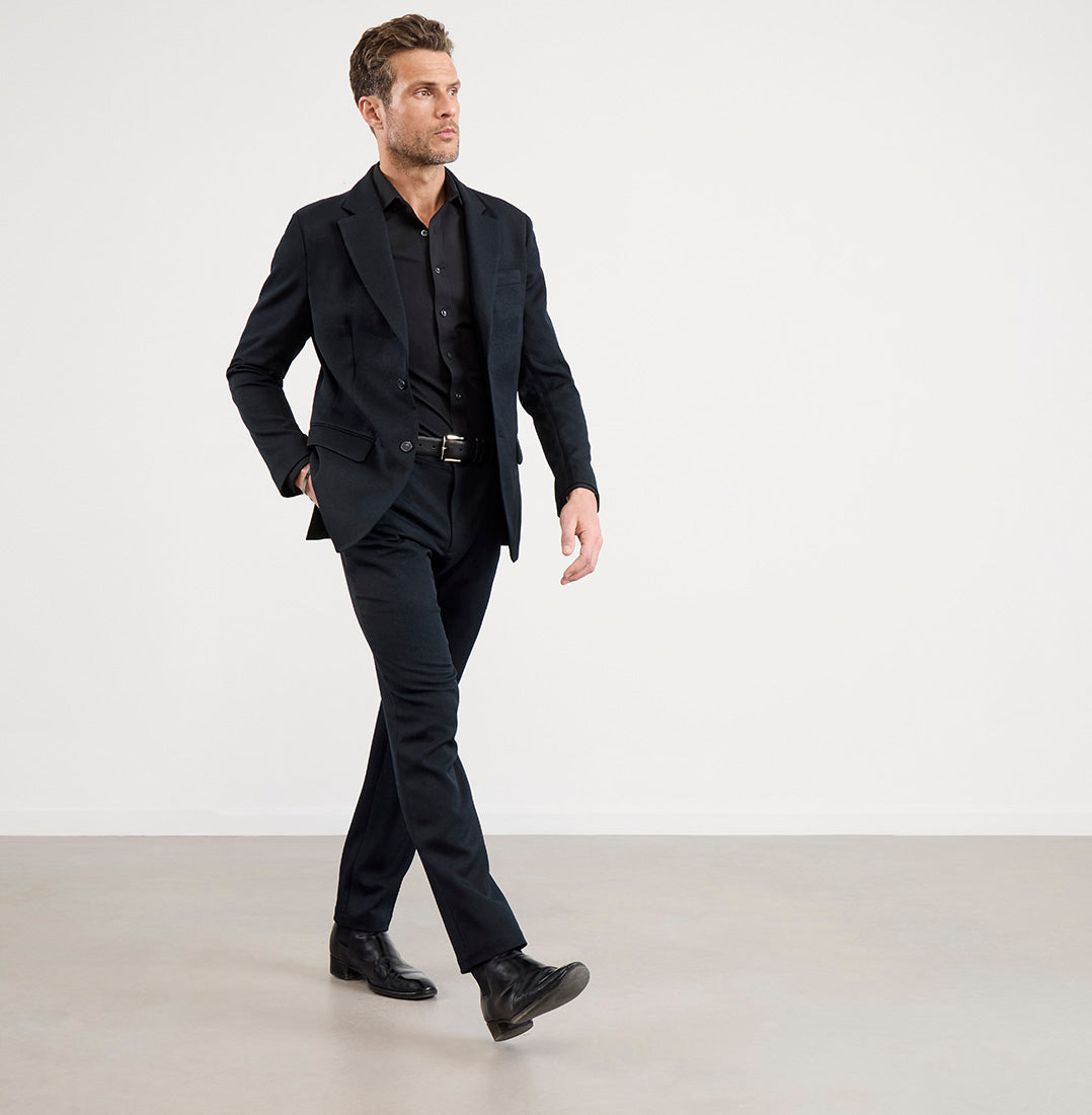 Gramercy 2.0 Suit in Asphalt Black