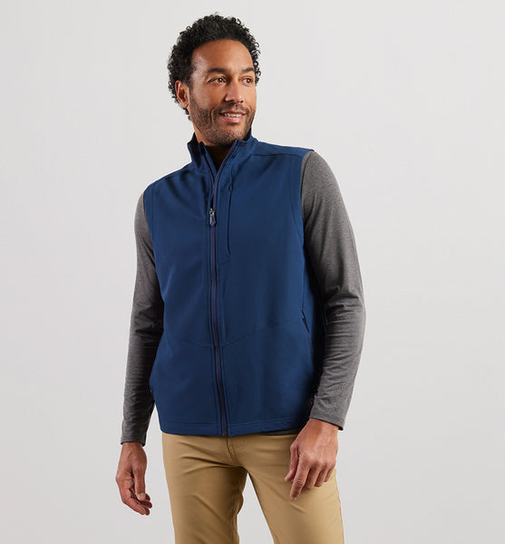 ウェア FreshService TRAVEL VEST NVY 1_Bluffworks_0092_2_grande.jpg