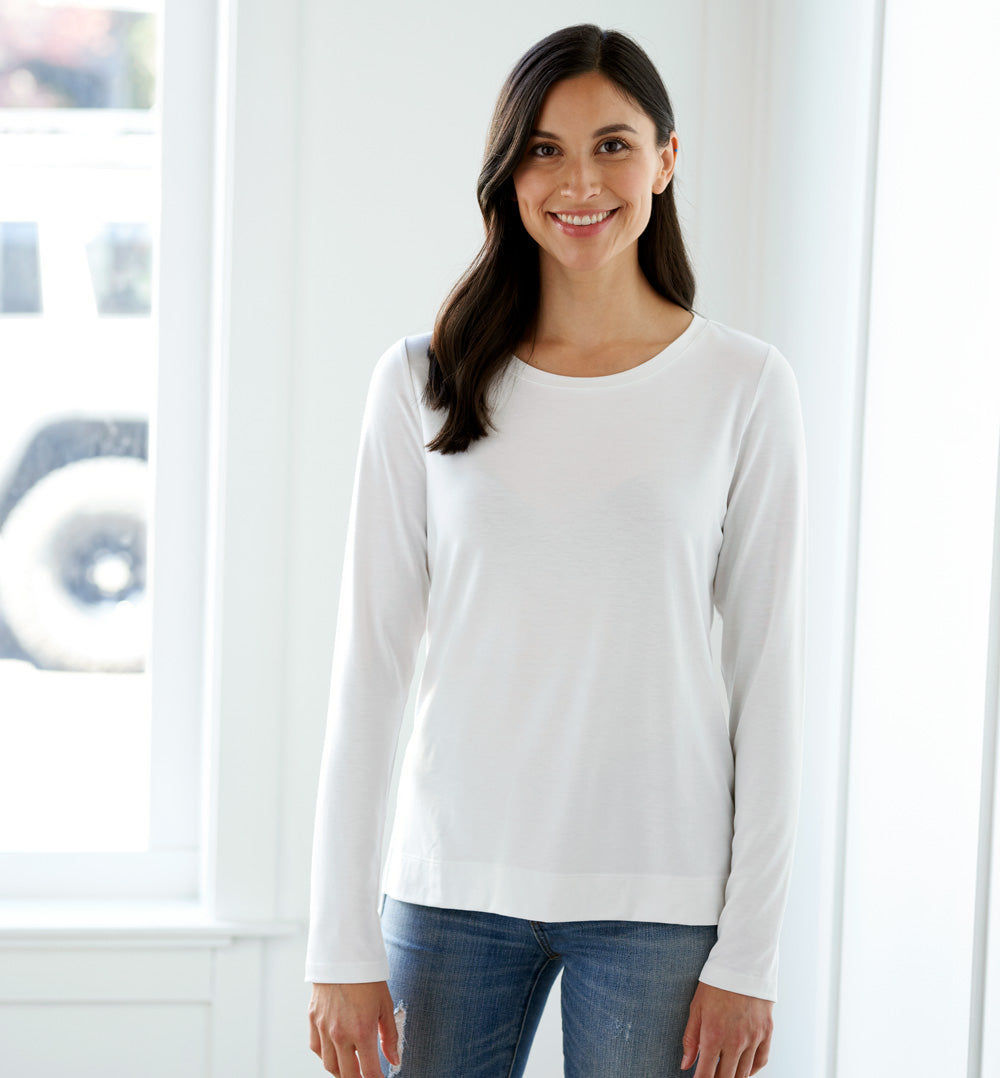 Threshold Peak White Long Sleeve T-Shirt — Women’s | Bluffworks